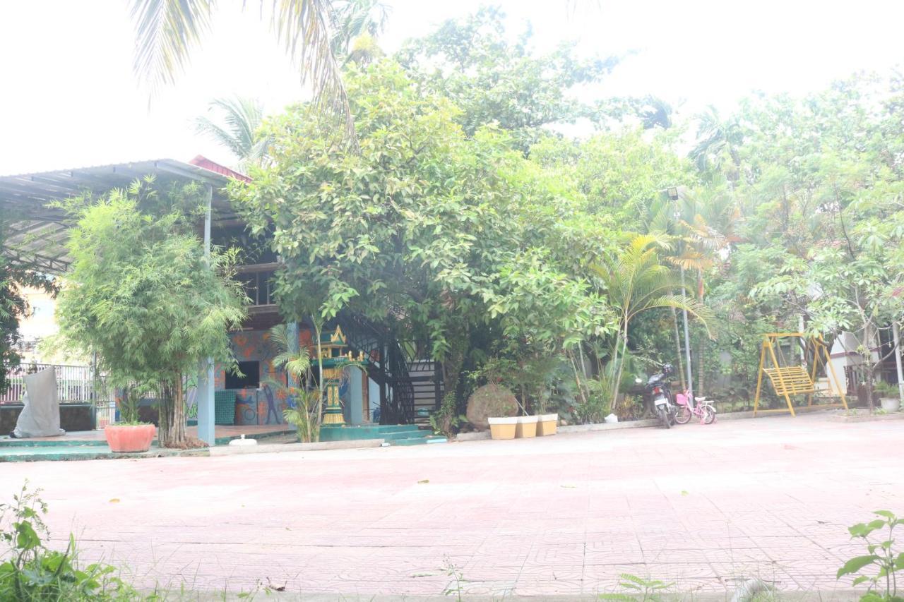Our House Bungalow Kampot Exterior foto